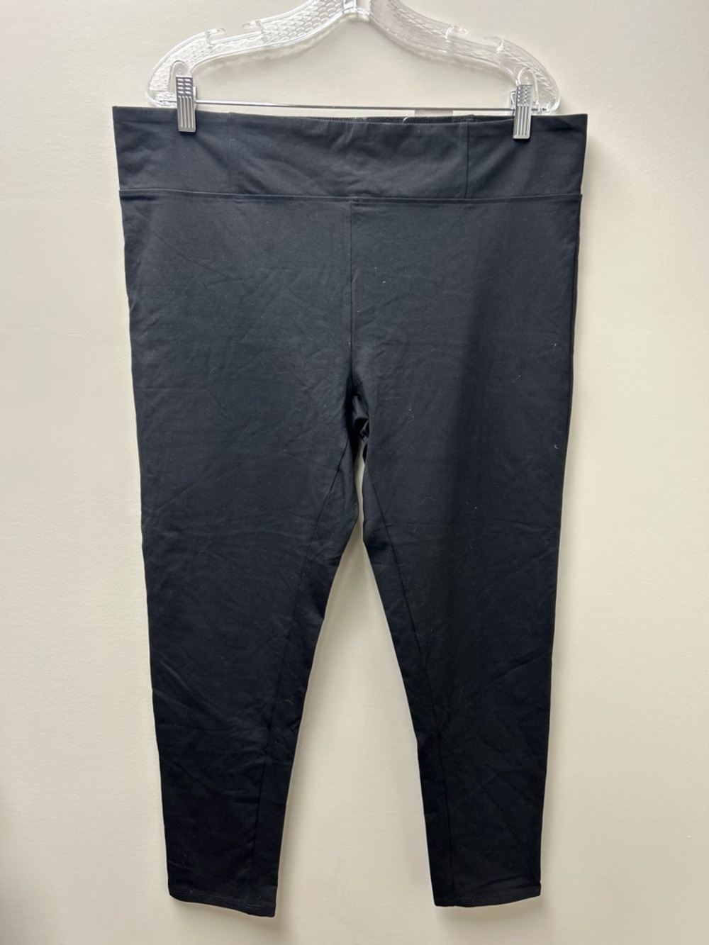 Ricki’s‎ Women’s Short Black Leggings